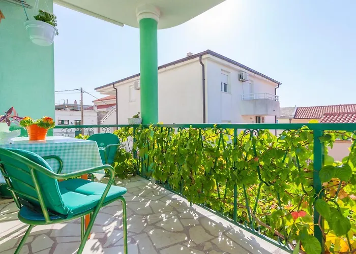 Gostinjska kuća Garden & Makarska